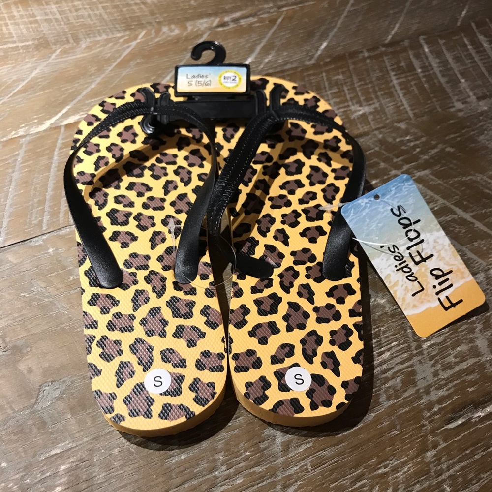 Summer Flip Flops Leopard Print